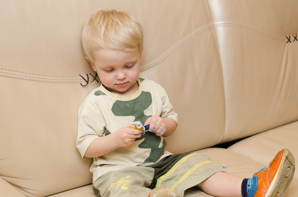 Ohrozit zdraví vašeho dítěte může spolknutá, olíznutá nebo i nekvalitní baterie